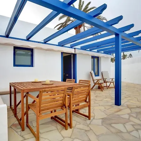 Giuliana En El Centro De A 5 Minutos A Pie De La Playa