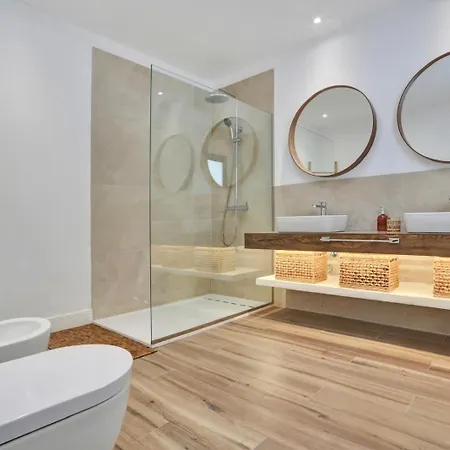 Giuliana En El Centro De A 5 Minutos A Pie De La Playa ヴィラ *