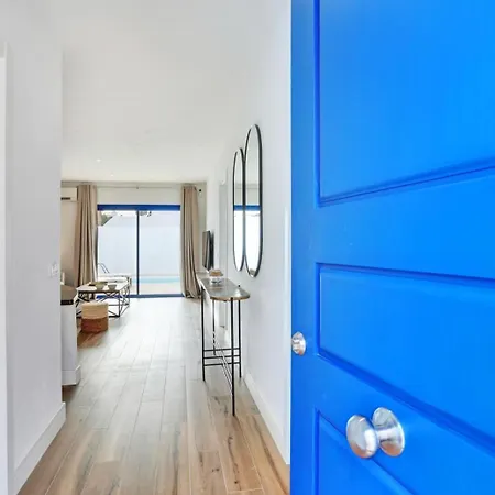 ヴィラ Giuliana En El Centro De A 5 Minutos A Pie De La Playa コラレホ