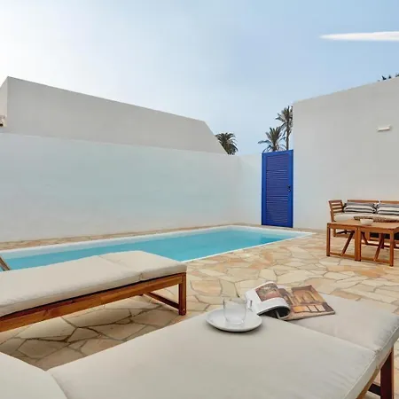 Villa Giuliana En El Centro De A 5 Minutos A Pie De La Playa