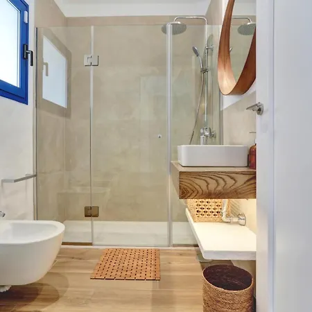 Villa Giuliana En El Centro De A 5 Minutos A Pie De La Playa Corralejo