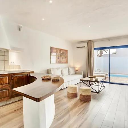 Giuliana En El Centro De A 5 Minutos A Pie De La Playa Corralejo