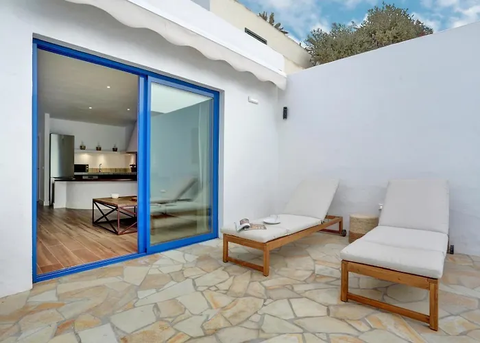 וילה Giuliana En El Centro De A 5 Minutos A Pie De La Playa קורלחו